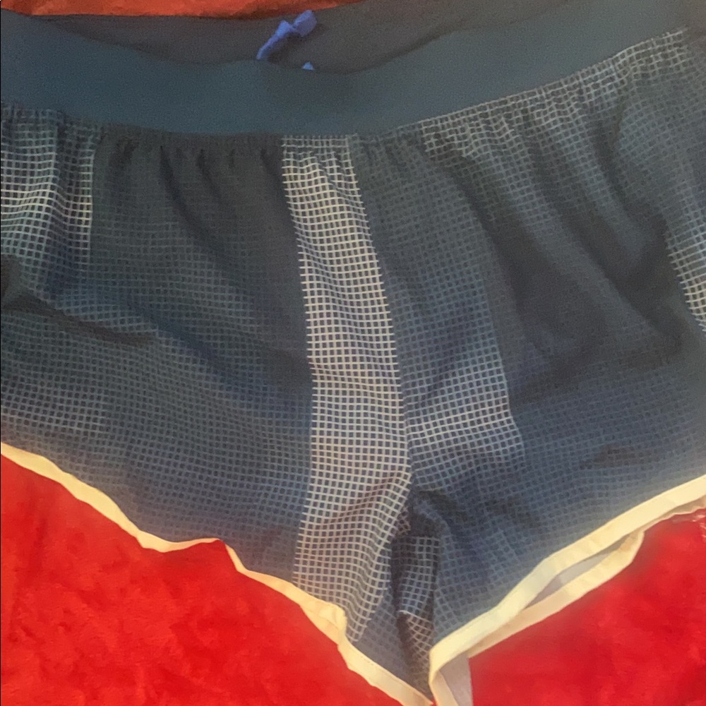 Brooks Sherpa split shorts 3’’